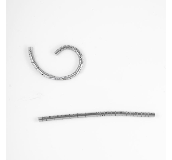 Two ways bending section