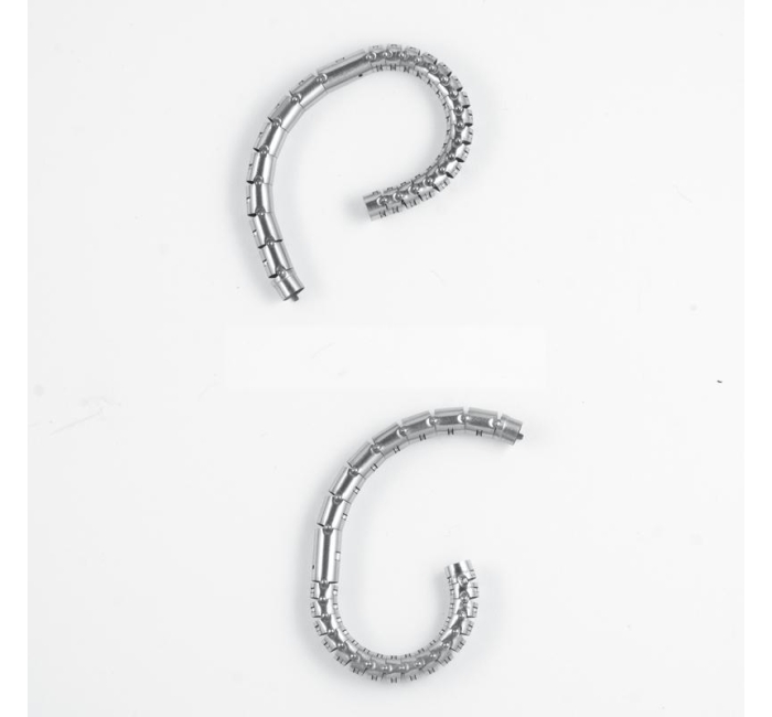 Two ways bending section